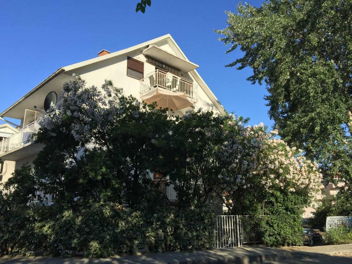 Monika Apartment Tivat Exterior foto